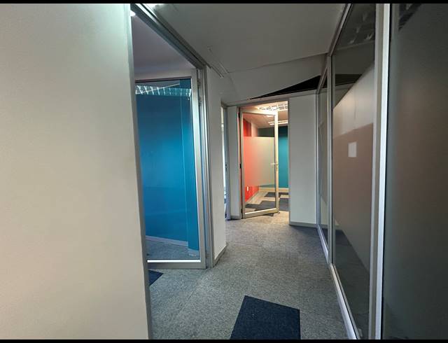 304M² OFFICE TO LET IN SANDTON CENTRAL